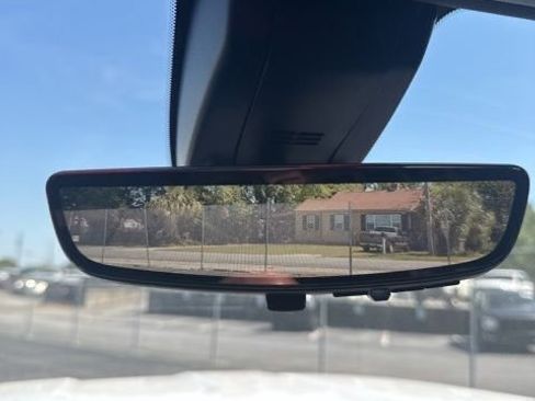 Used 2022 GMC Sierra 2500 AT4 w/ AT4 Premium Plus Package image 16