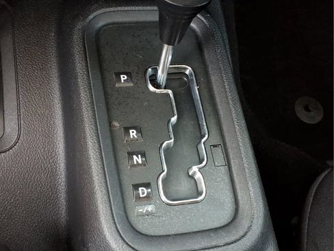 Used 2014 Jeep Wrangler Sport AWD/4WD image 16