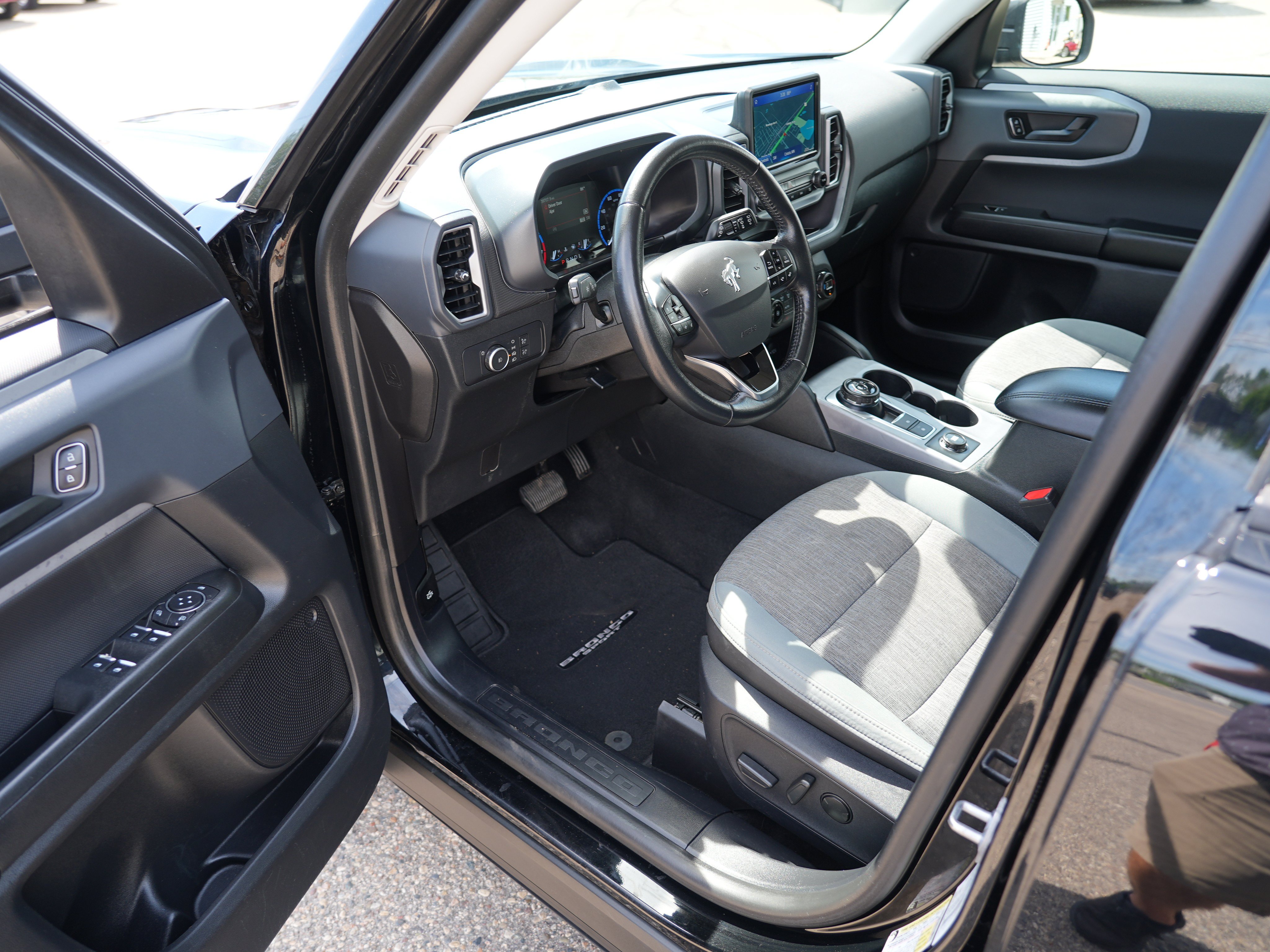 Used 2021 Ford Bronco Sport Big Bend w/ Big Bend Package (96B) AWD/4WD image 15