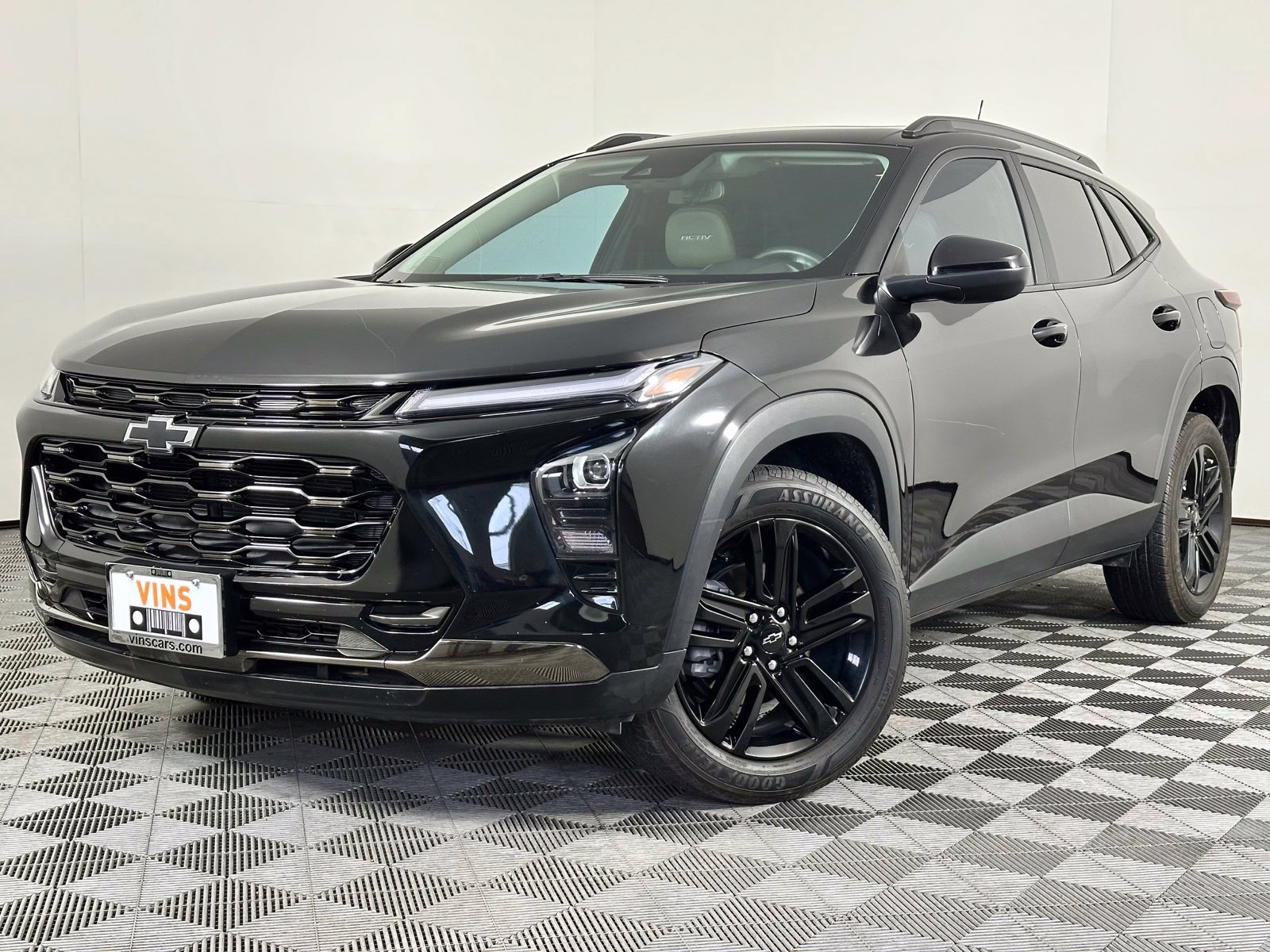 Used 2025 Chevrolet Trax ACTIV w/ Sunroof Package FWD image 30