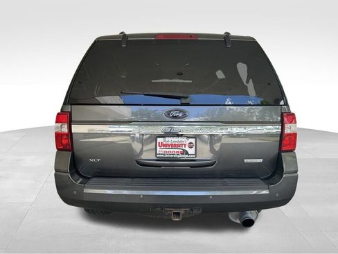 Used 2017 Ford Expedition XLT w/ Equipment Group 202A RWD image 23