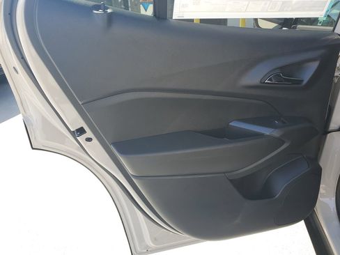 New 2026 Chevrolet Trax ACTIV FWD image 16