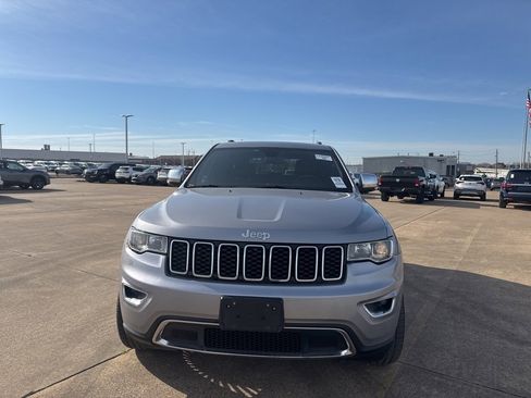 Used 2019 Jeep Grand Cherokee Limited image 5