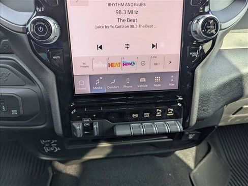 New 2026 RAM 3500 Tradesman AWD/4WD image 20