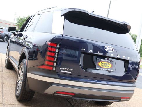 New 2026 Hyundai Palisade SEL Premium FWD image 4