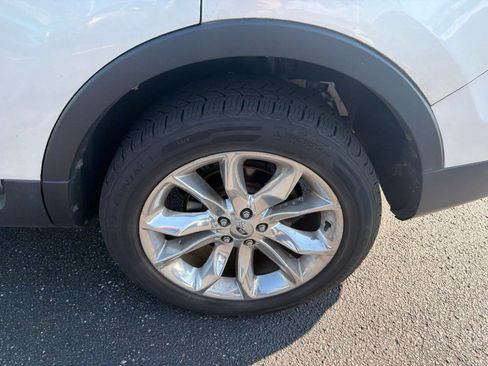Used 2011 Ford Explorer Limited w/ 302A Rapid Spec Order Code AWD/4WD image 9