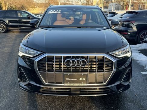 Used 2025 Audi Q3 2.0T Premium w/ Convenience Package image 2