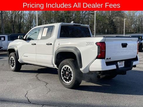 Used 2024 Toyota Tacoma TRD Off-Road AWD/4WD image 3