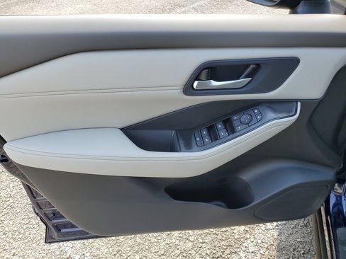 New 2026 Nissan Rogue Dark Armor AWD/4WD image 16