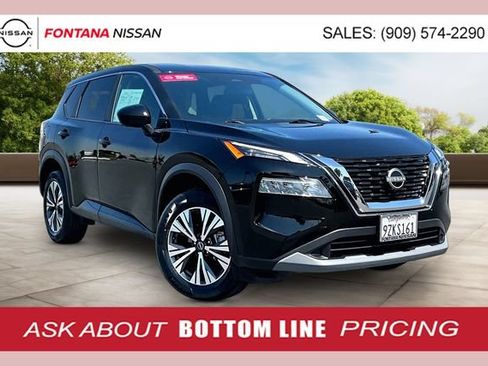 Certified 2023 Nissan Rogue SV FWD image 1