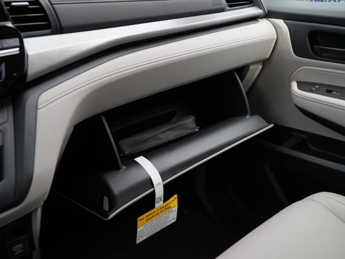 New 2026 Honda Odyssey EX-L image 28