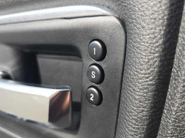 Used 2025 RAM 3500 Laramie w/ Night Edition AWD/4WD image 34