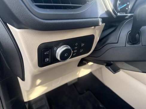 Used 2021 Ford Escape SEL image 22