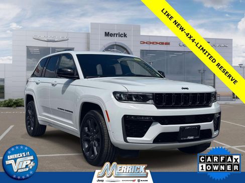 Used 2026 Jeep Grand Cherokee Limited AWD/4WD image 1