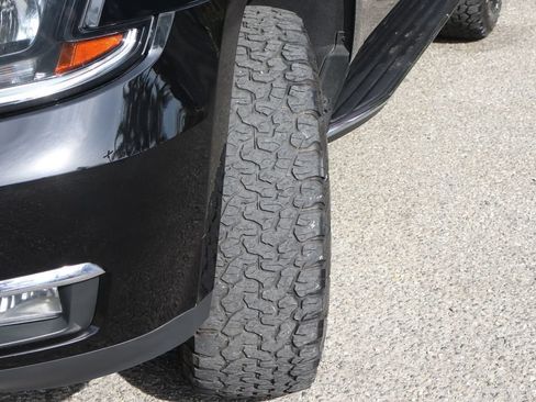 Used 2019 Chevrolet Tahoe Premier AWD/4WD image 58