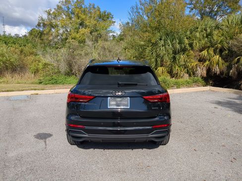 Certified 2025 Audi Q3 2.0T Premium w/ Convenience Package image 5