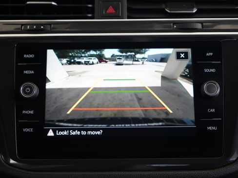 Certified 2024 Volkswagen Tiguan SE R-Line FWD image 16