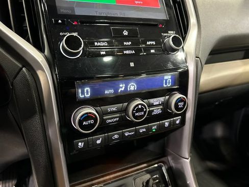 Used 2021 Subaru Ascent Touring AWD/4WD image 18