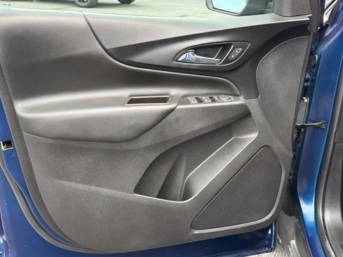 Used 2022 Chevrolet Equinox LT AWD/4WD image 23