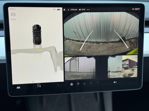 Used 2023 Tesla Model Y Long Range image 34