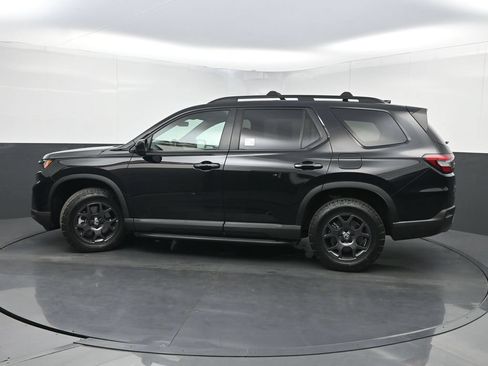 Used 2024 Honda Pilot TrailSport image 42