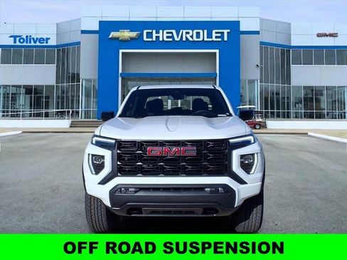 New 2026 GMC Canyon Elevation w/ Convenience Package image 3