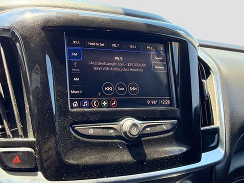 Used 2020 Chevrolet Traverse LS FWD image 10