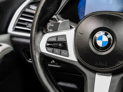 Used 2023 BMW X5 xDrive40i w/ M Sport Package image 21