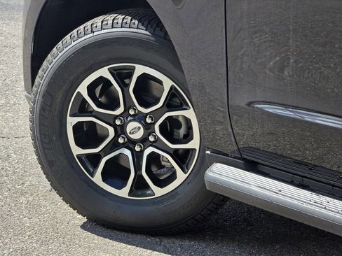 Used 2024 Ford Expedition XL image 6