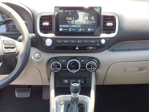 New 2026 Hyundai Venue SEL FWD image 10