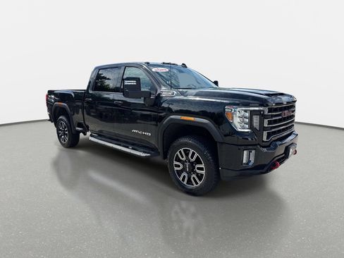 Used 2022 GMC Sierra 2500 AT4 w/ Snow Plow Prep/Camper Package AWD/4WD image 2
