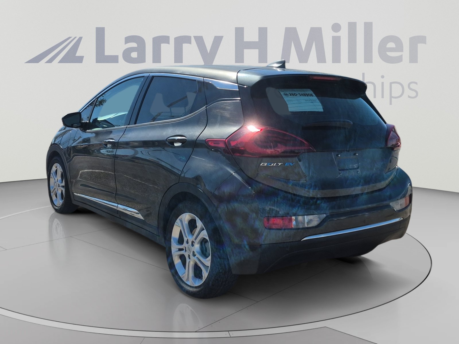 Used 2017 Chevrolet Bolt LT FWD image 3