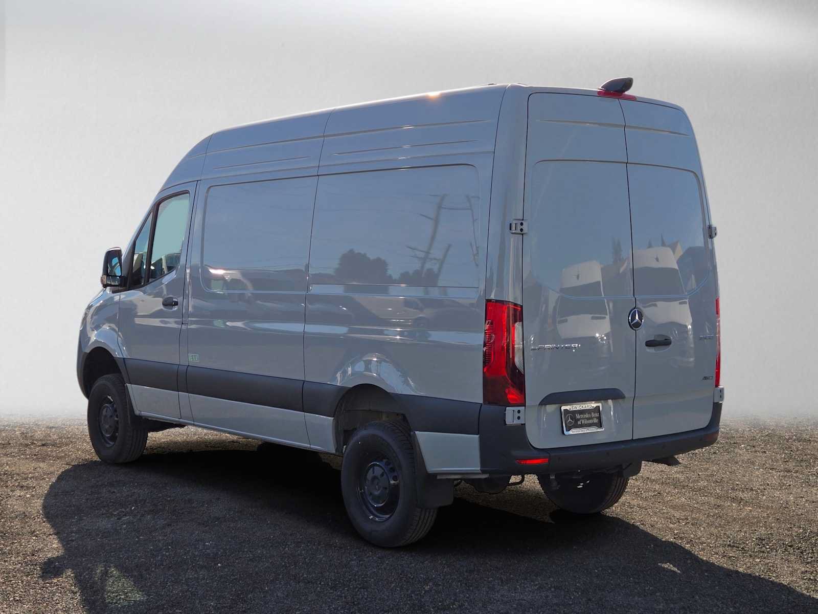 Used 2026 Mercedes-Benz Sprinter 2500 image 5