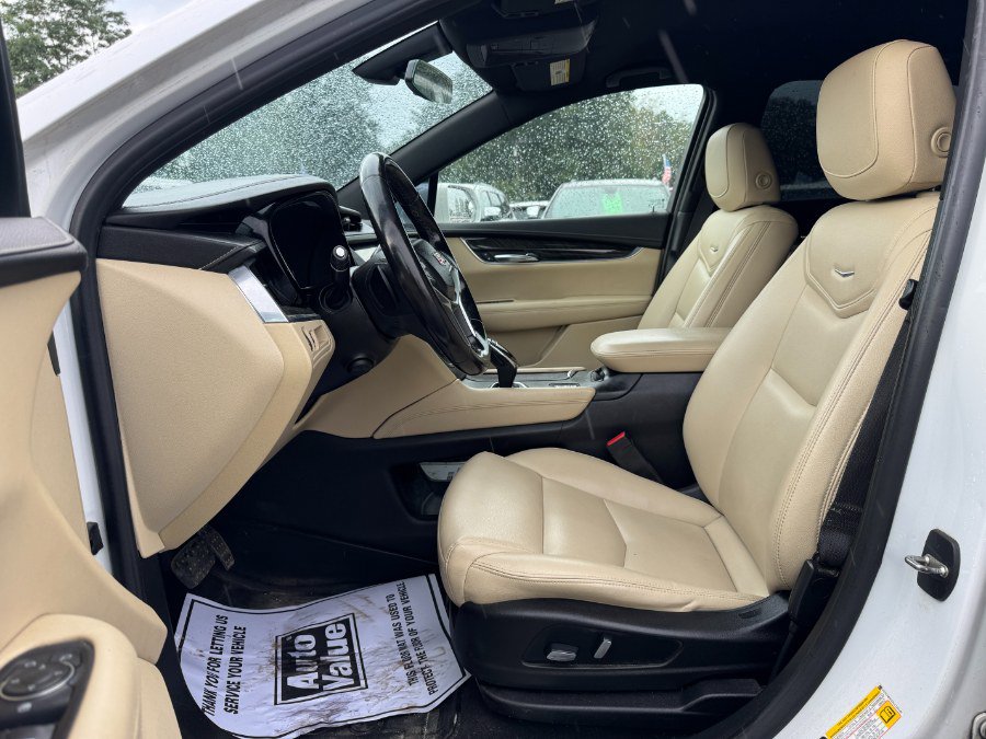 Used 2019 Cadillac XT5 AWD image 15