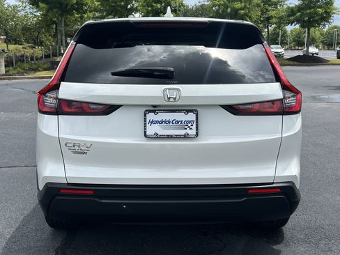 Certified 2025 Honda CR-V EX image 8