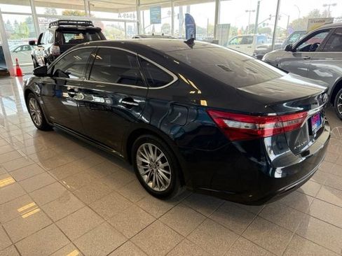 Used 2016 Toyota Avalon Limited w/ Toyota Safety Sense Package FWD image 8