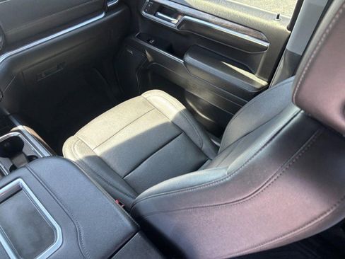Certified 2022 Chevrolet Silverado 1500 LTZ AWD/4WD image 14