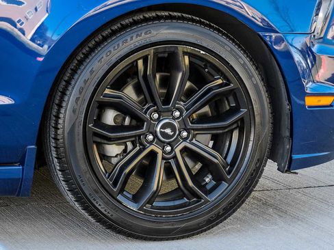 Used 2013 Ford Mustang GT Premium w/ Comfort Pkg image 50