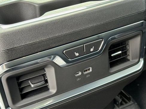 New 2026 GMC Sierra 2500 Denali w/ Denali Reserve Package image 14