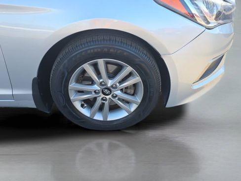 Used 2016 Hyundai Sonata SE FWD image 26