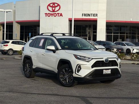Certified 2022 Toyota RAV4 XLE Premium image 1