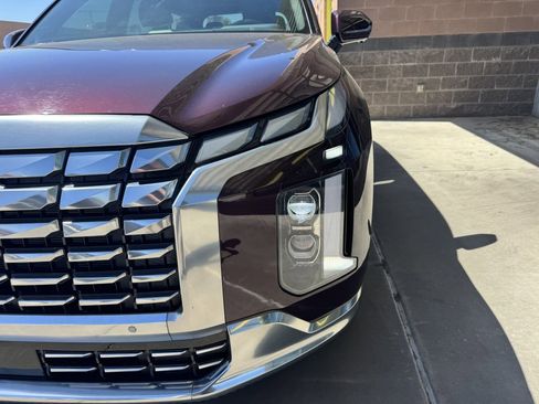 Used 2024 Hyundai Palisade Calligraphy image 11