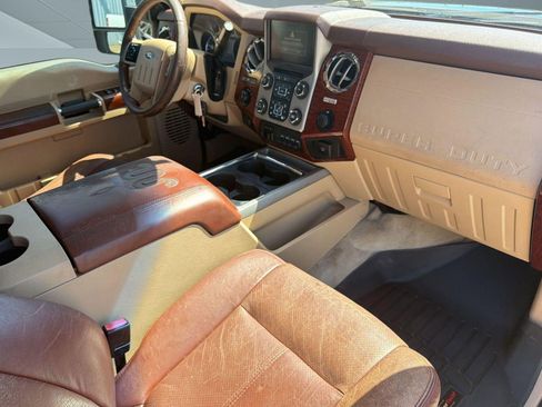 Used 2013 Ford F250 King Ranch w/ King Ranch w/Chrome Pkg AWD/4WD image 28