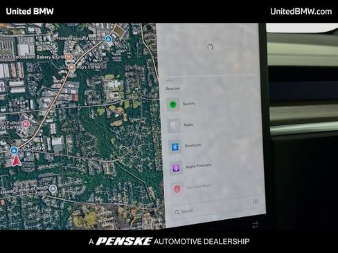 Used 2022 Tesla Model X image 8