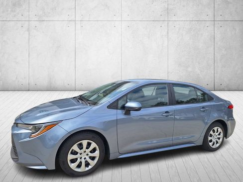 Used 2024 Toyota Corolla LE image 1