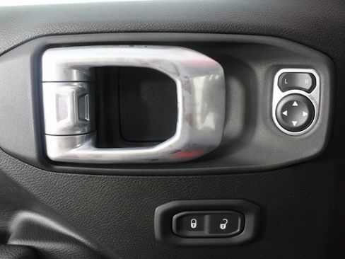 New 2026 Jeep Wrangler Rubicon image 14