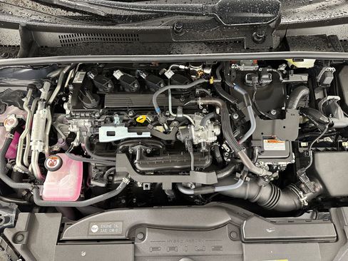 New 2026 Toyota Prius SE image 32