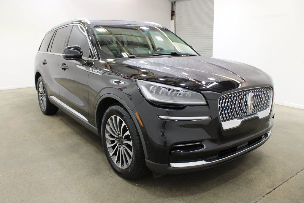 Used 2023 Lincoln Aviator Reserve w/ Elements Package Plus RWD image 6