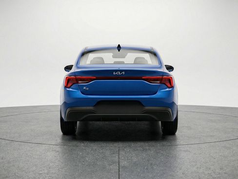 Used 2025 Kia K4 FWD image 7