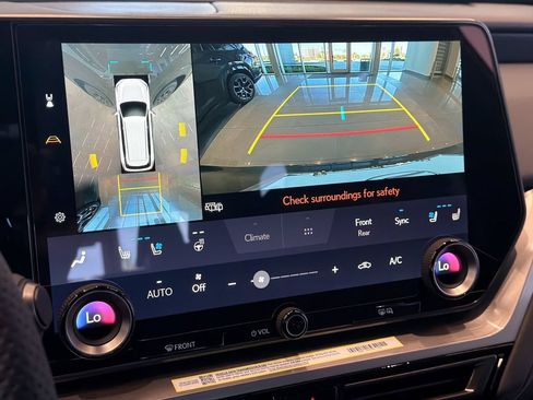 New 2026 Lexus TX 500h AWD image 16